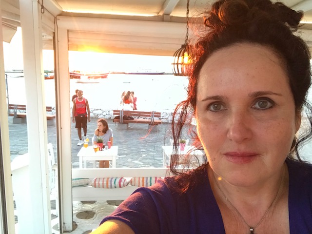 CA92DE53-0FEB-45B5-B2A3-E8BE642A04E1